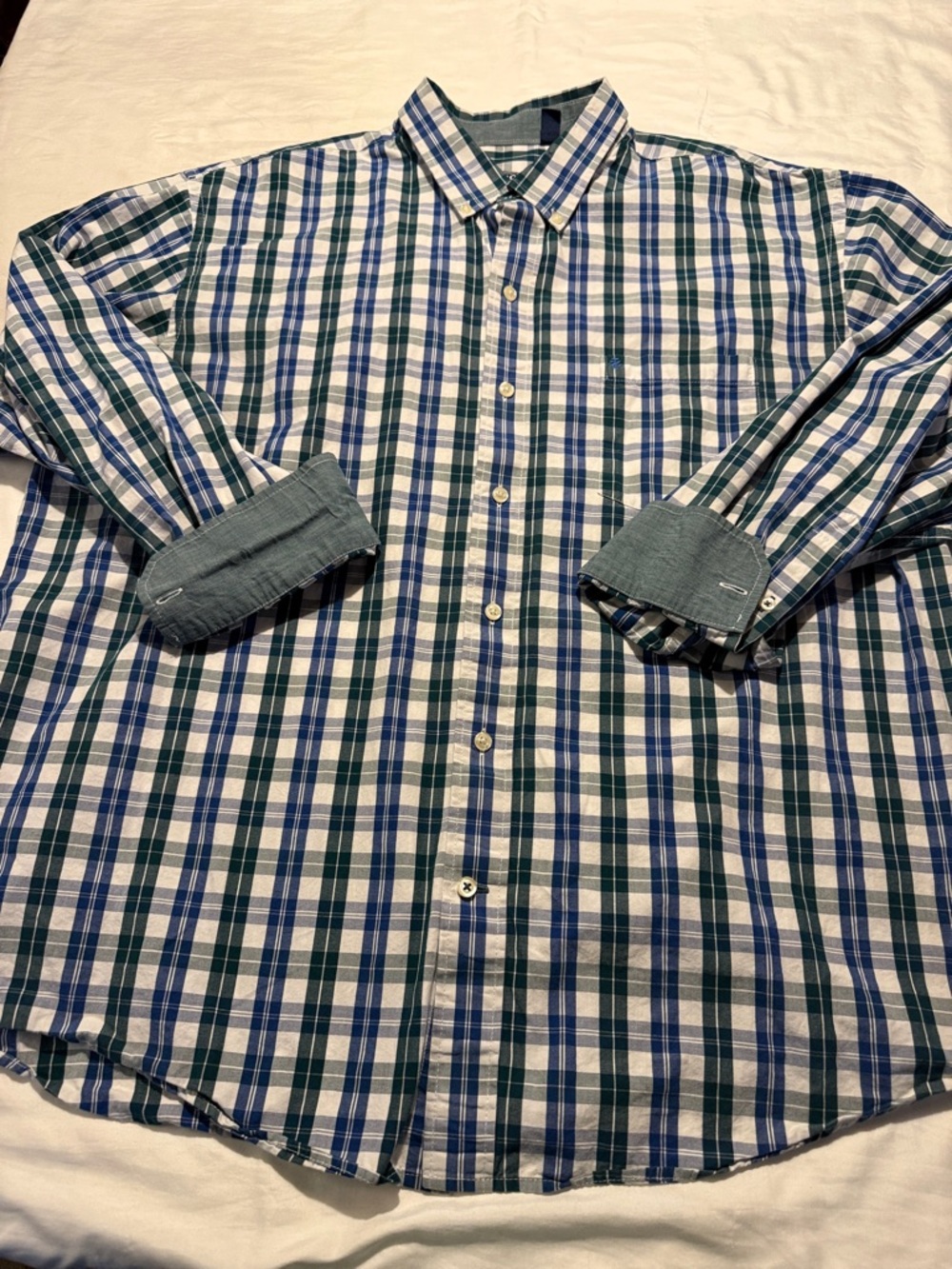 Izod Green & Blue Plaid Button-Down Shirt